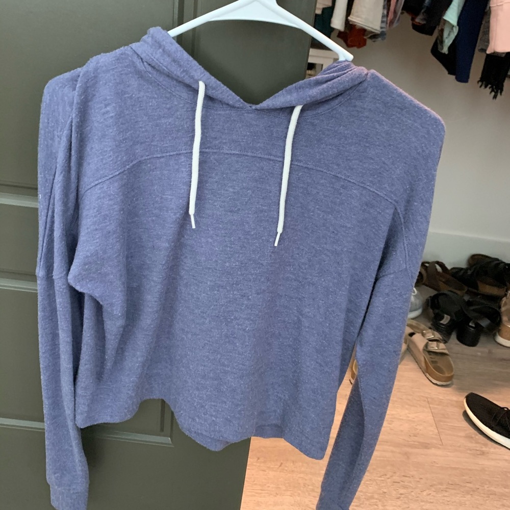 Cropped hoodie